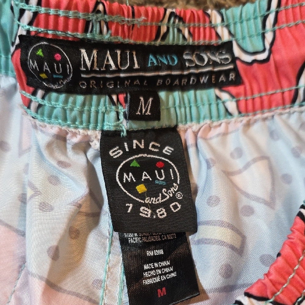 Colorful Shark Print Swim Shorts Size Medium - Picture 2 of 7